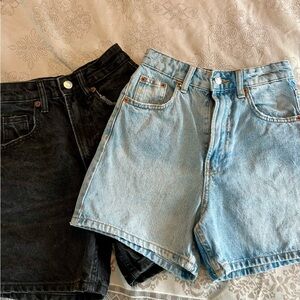 🩵🖤 Zara Mom Denim Shorts - Set of 2